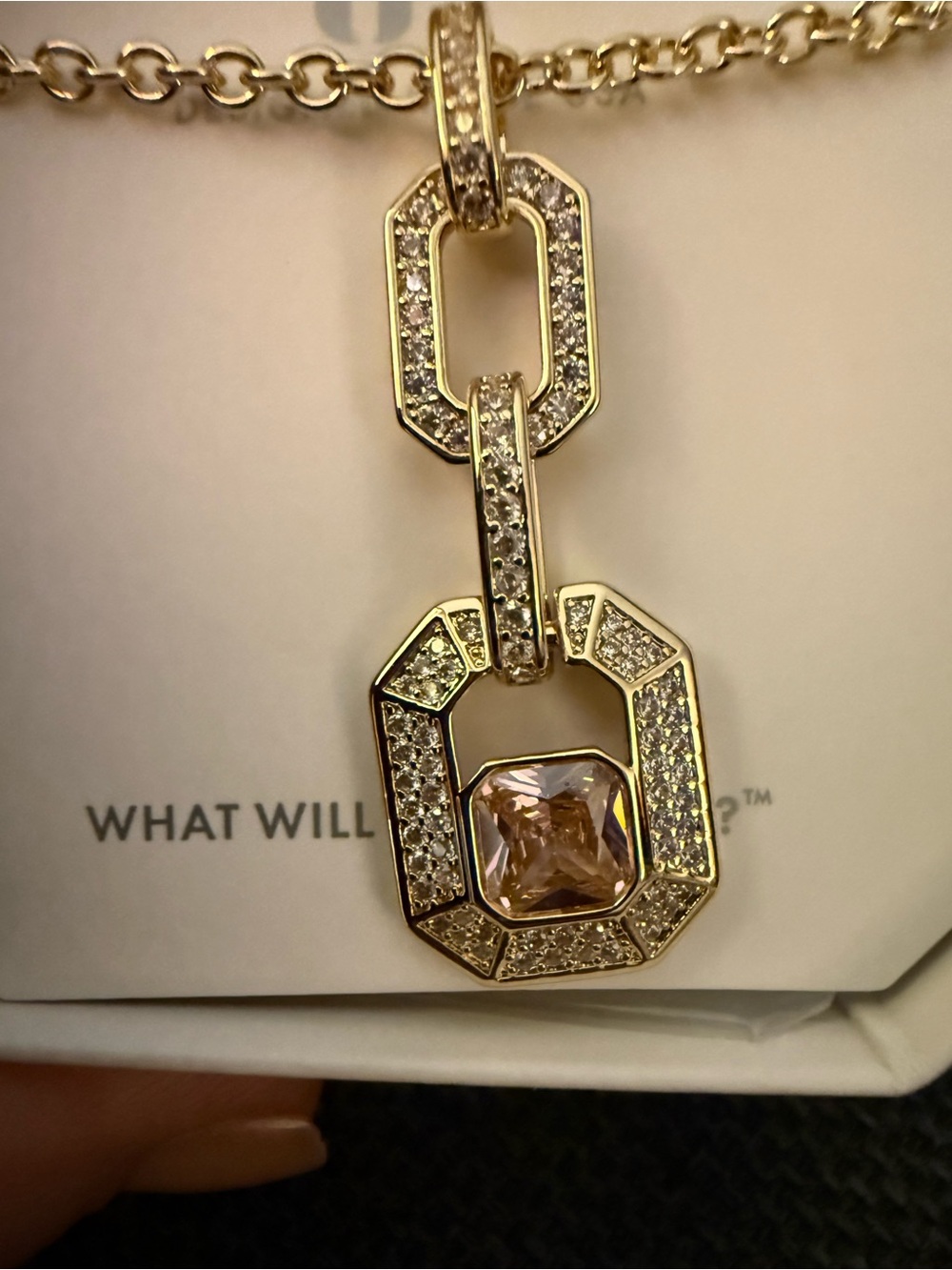 Rose Quartz Pendant Necklace